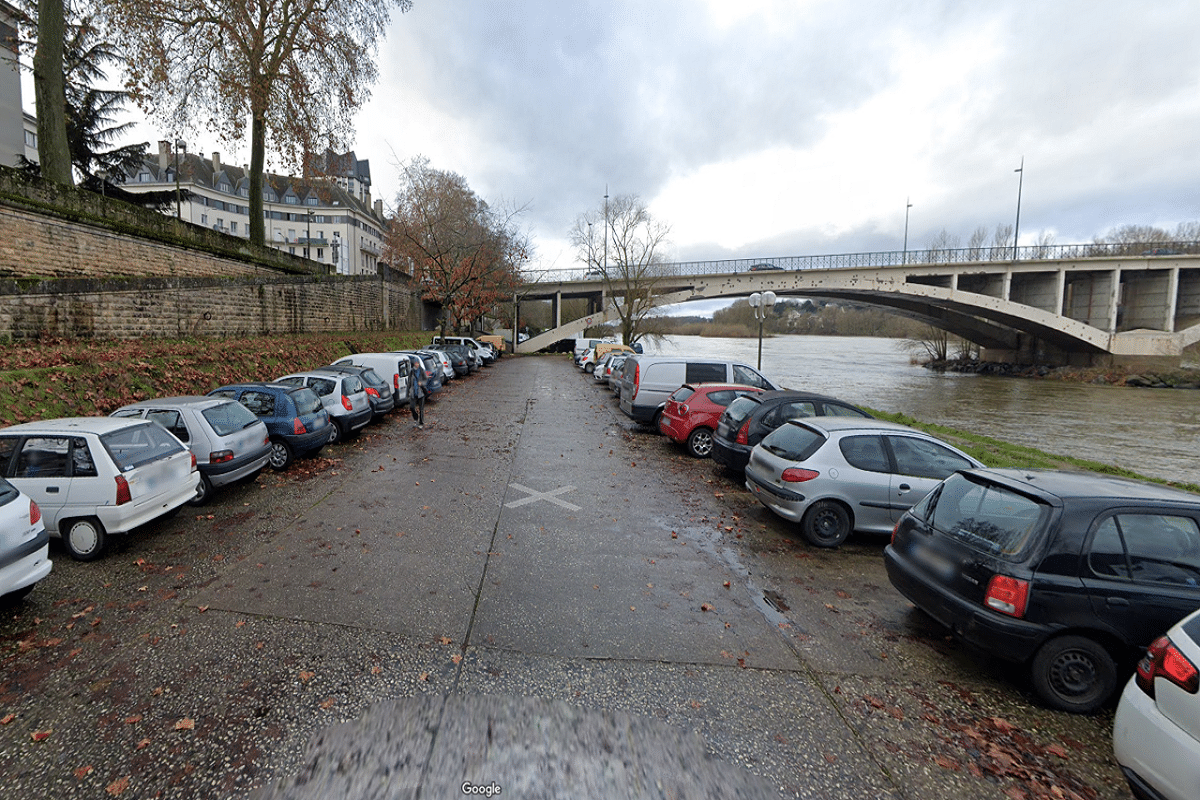 Parking à tours